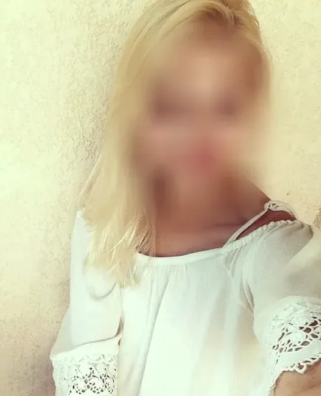 Andrea, 34
