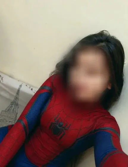 Gizem, 25