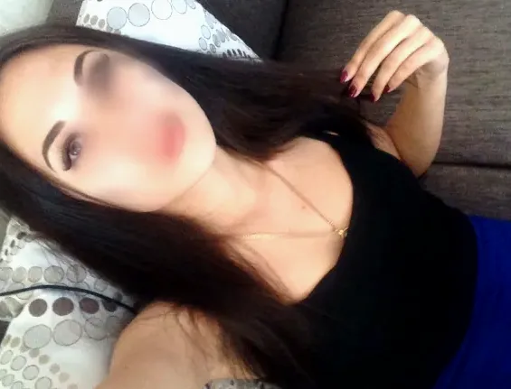 Helena, 34