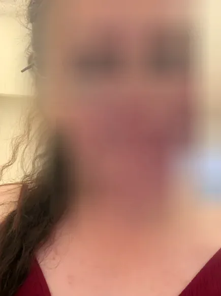 Pauline, 29