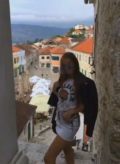 Selin, 33