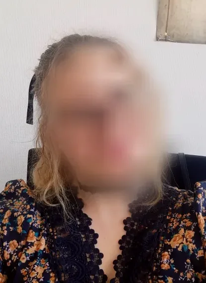 Sophia, 32