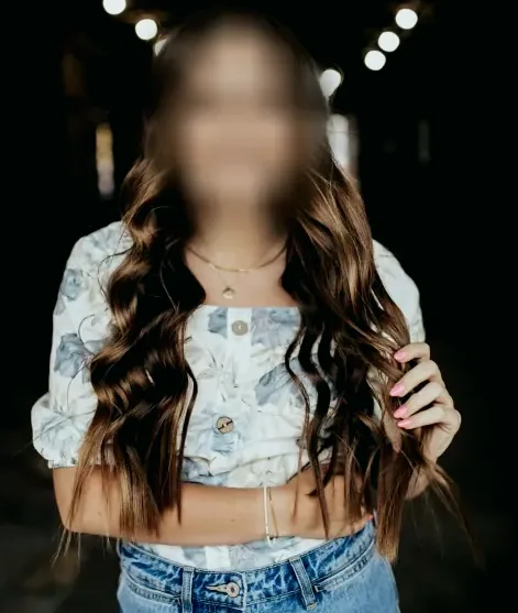 Viktoria, 20